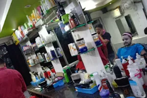 Naaz Salon