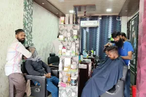 KANHA THE FAMILY SALON AND BEAUTY PARLOUR