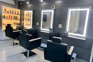 Lakme Salon For Him and Her in Nehru Nagar,Rewa
