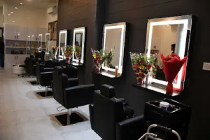 Lakme Salon For Him and Her in Jabalpur Road,Katni