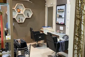 Beauty Q Salon