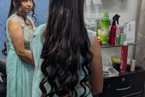 glow &amp; Shine Beauty Parlour