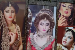 Real Shine Ladies Beauty Parlour