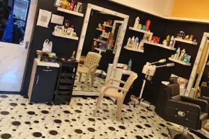 Divyanka beauty clinic n salon