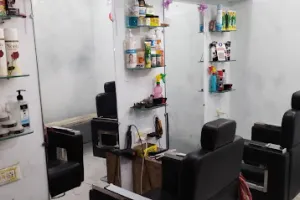Mahadev Man's Salon Dewla Mafi